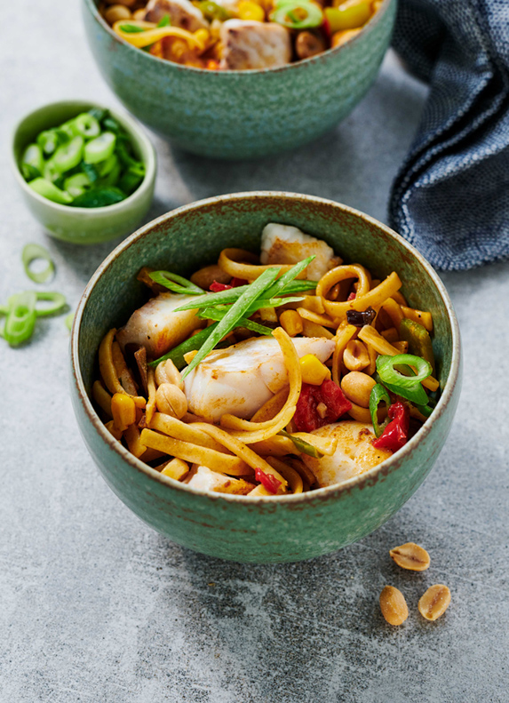 Bami Goreng mit Rotbarsch 