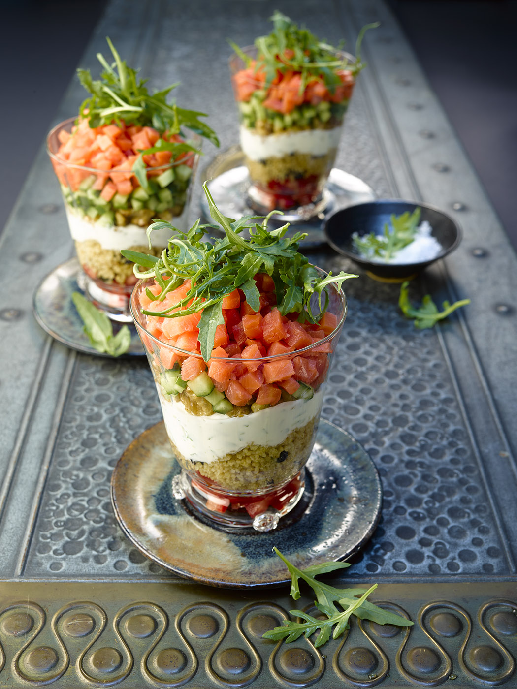 Schichtsalat mit Alaska Räucherlachs